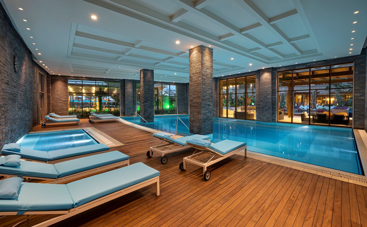 Indoor swimming pool in spa at Kaya Palazzo Golf Resort