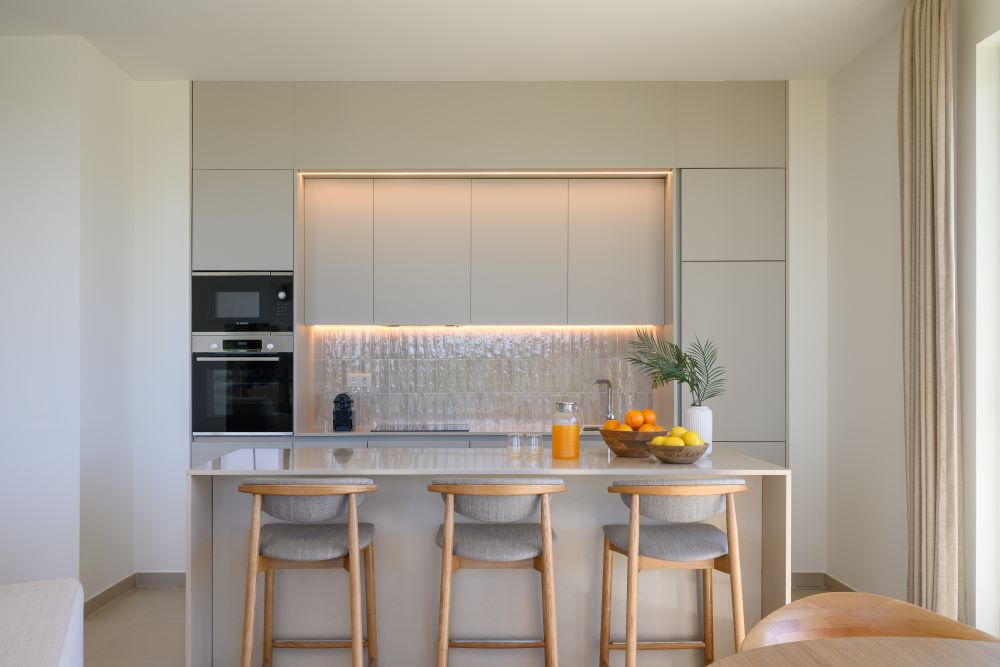 Kitchen area with bar stools at The Westin Algarve Salgados Beach Resort