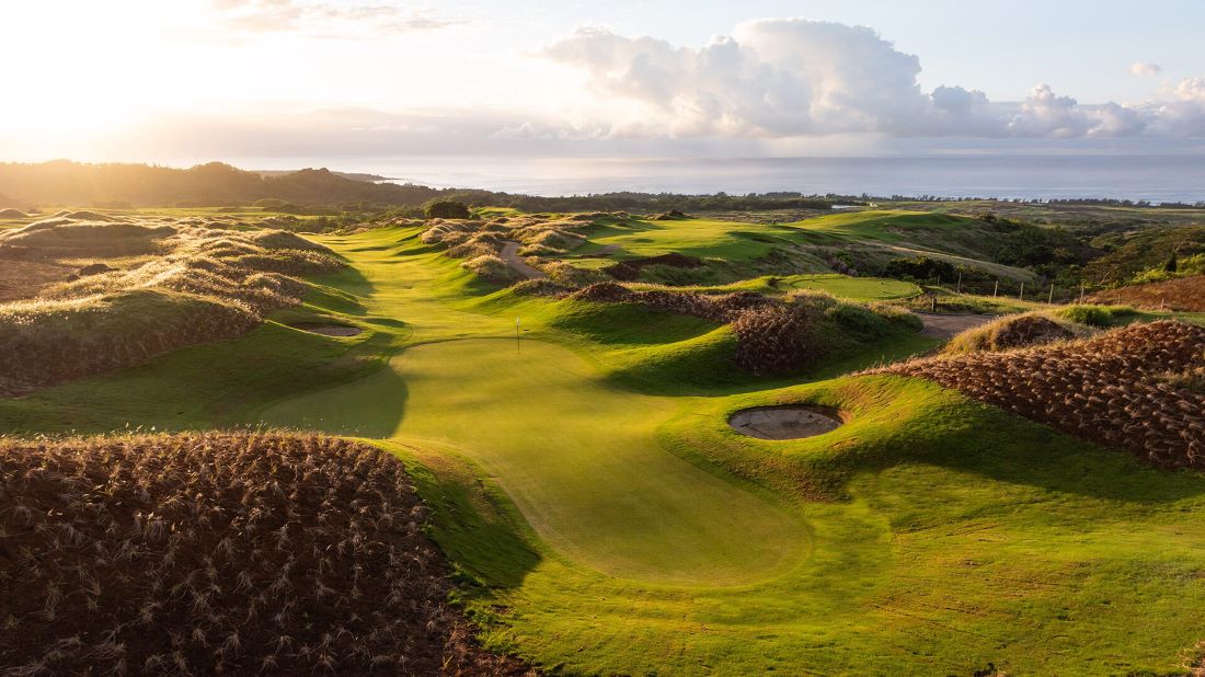 High banked fairway at La Reserve Golf Links