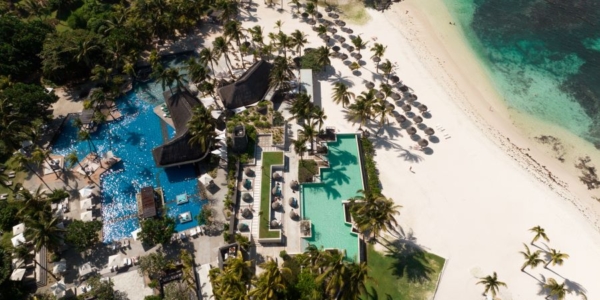 Luxurious five-star Long Beach Mauritius resort