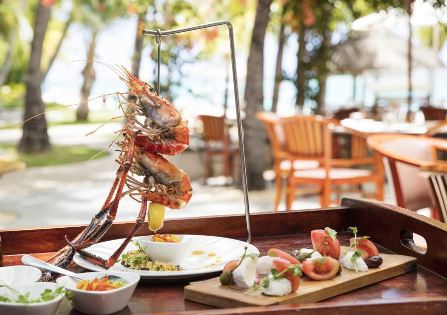 Seafood by the beach at Paradis Beachcomber Golf Resort & Spa