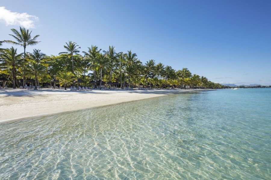 Turquoise water on the beach at Trou aux Biches Beachcomber Golf Resort & Spa