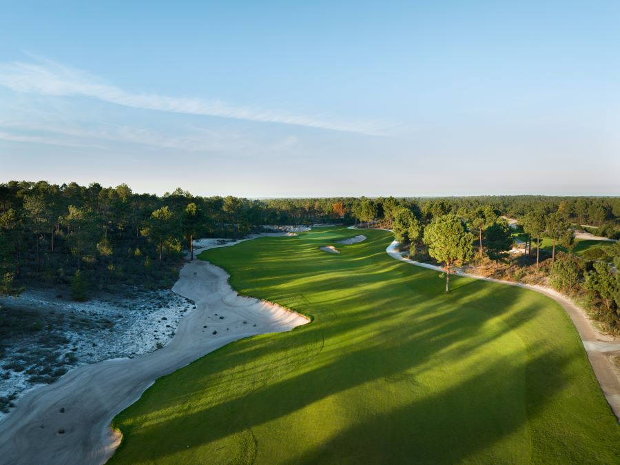 Sand dunes running parallel to the fairways at Dunas Comporta