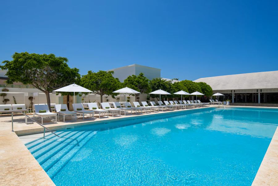 Swimming pool at Melia Punta Cana Beach Resort